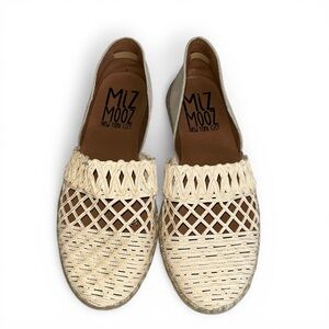 Miz Mooz Ivory Candie 39 8.5-9 Closed Toe Back Cut Out Suede Loafer Sandal